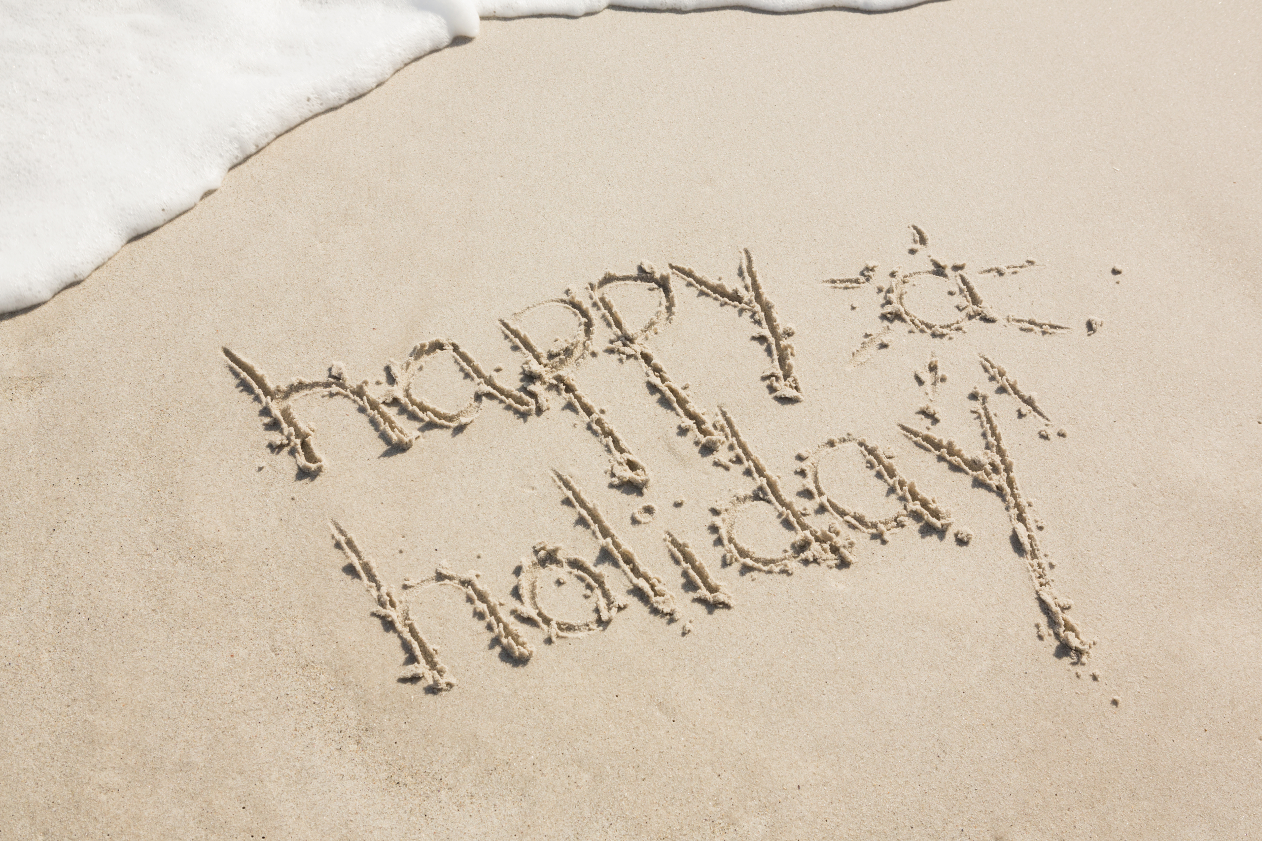 Мама люблю на песке. Как оригинально написать на песке. Sandy written. Arab writing on the Sand. Holiday написал