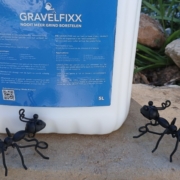 GRAVELFIXX onschadelijk voor dieren. GRAVELFIXX onschadelijk voor dieren.
